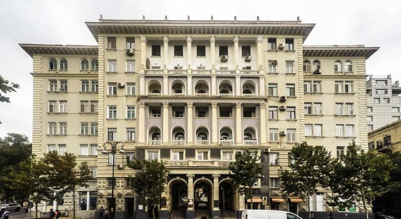 Formula Deluxe Apartment Sea View On Nizami Street Baku Exterior photo